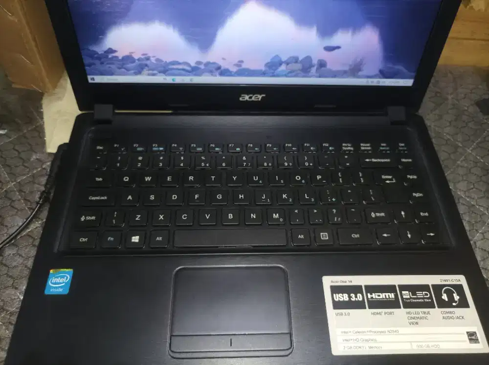 Laptop Acer One z1401