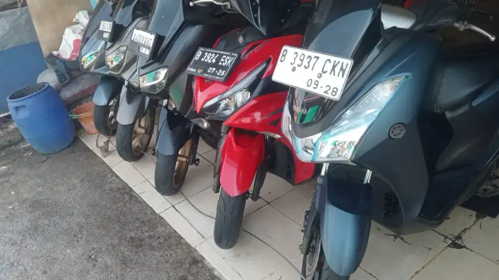 Honda scoopy .yamah .suzuki