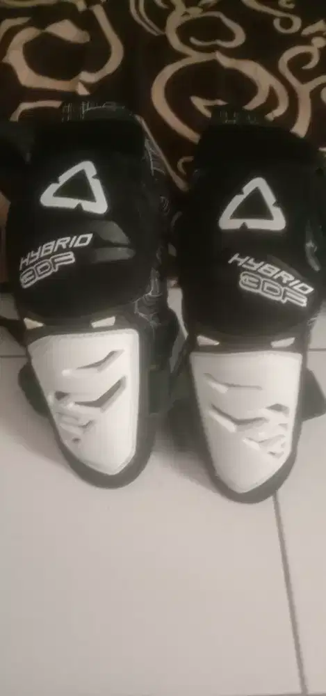 Deker touring atau buat harian