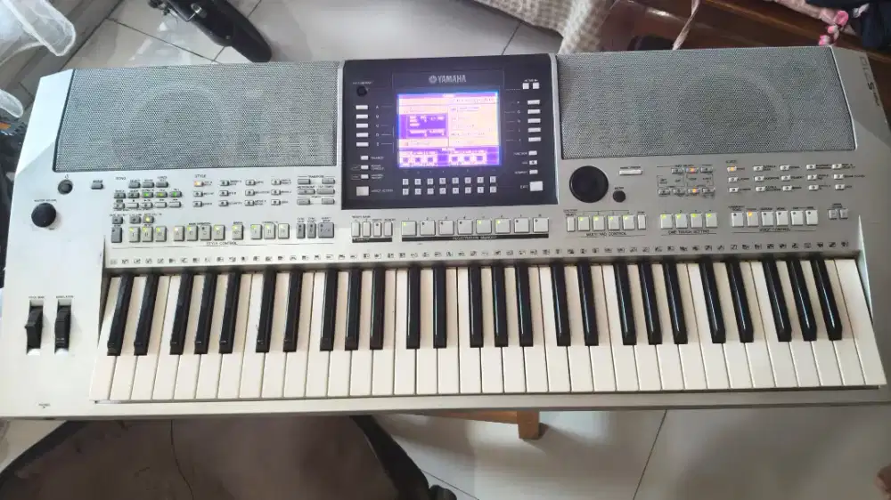Keyboard Yamaha PSR-S710