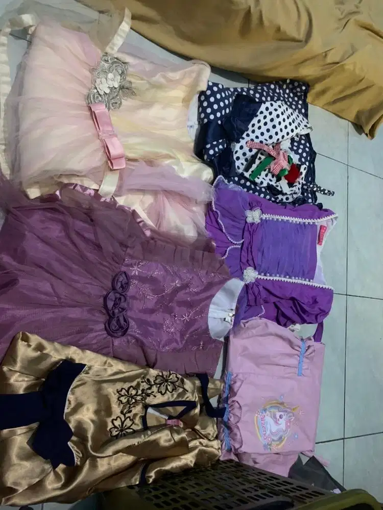 Baju dress pesta anak