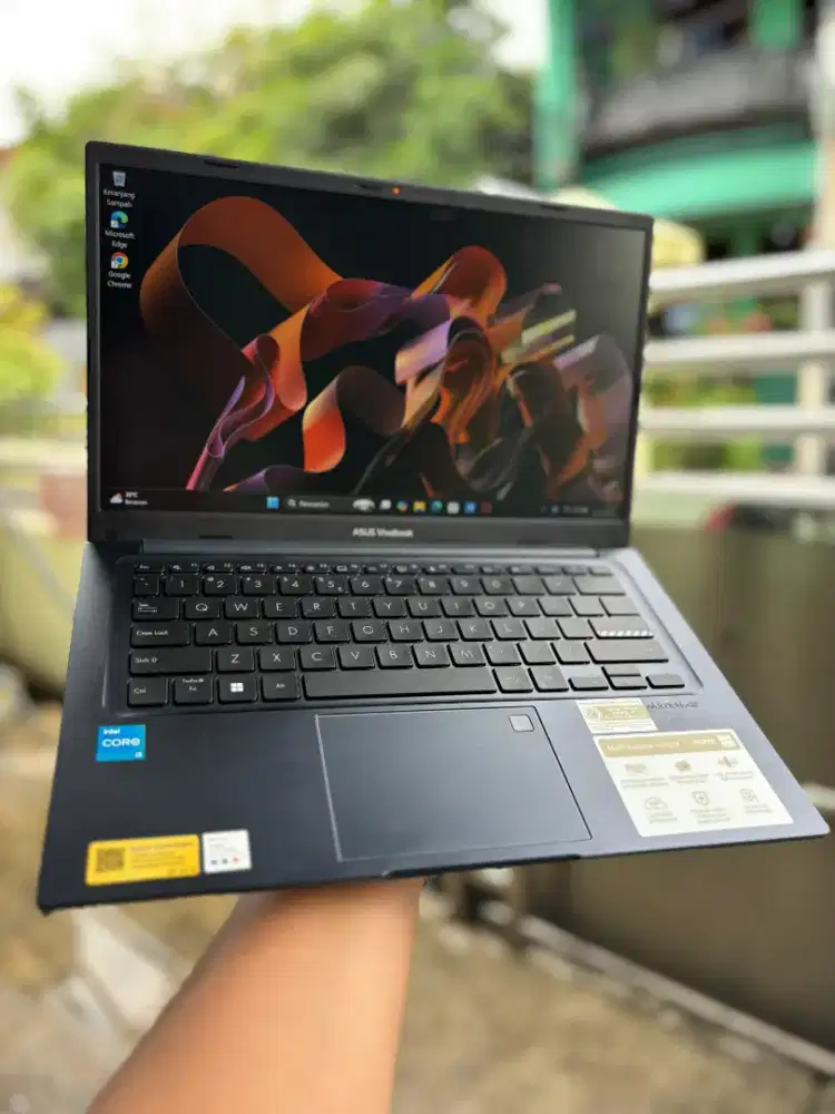 Asus vivobook X1404VA_A1404VA i3 8/512GB