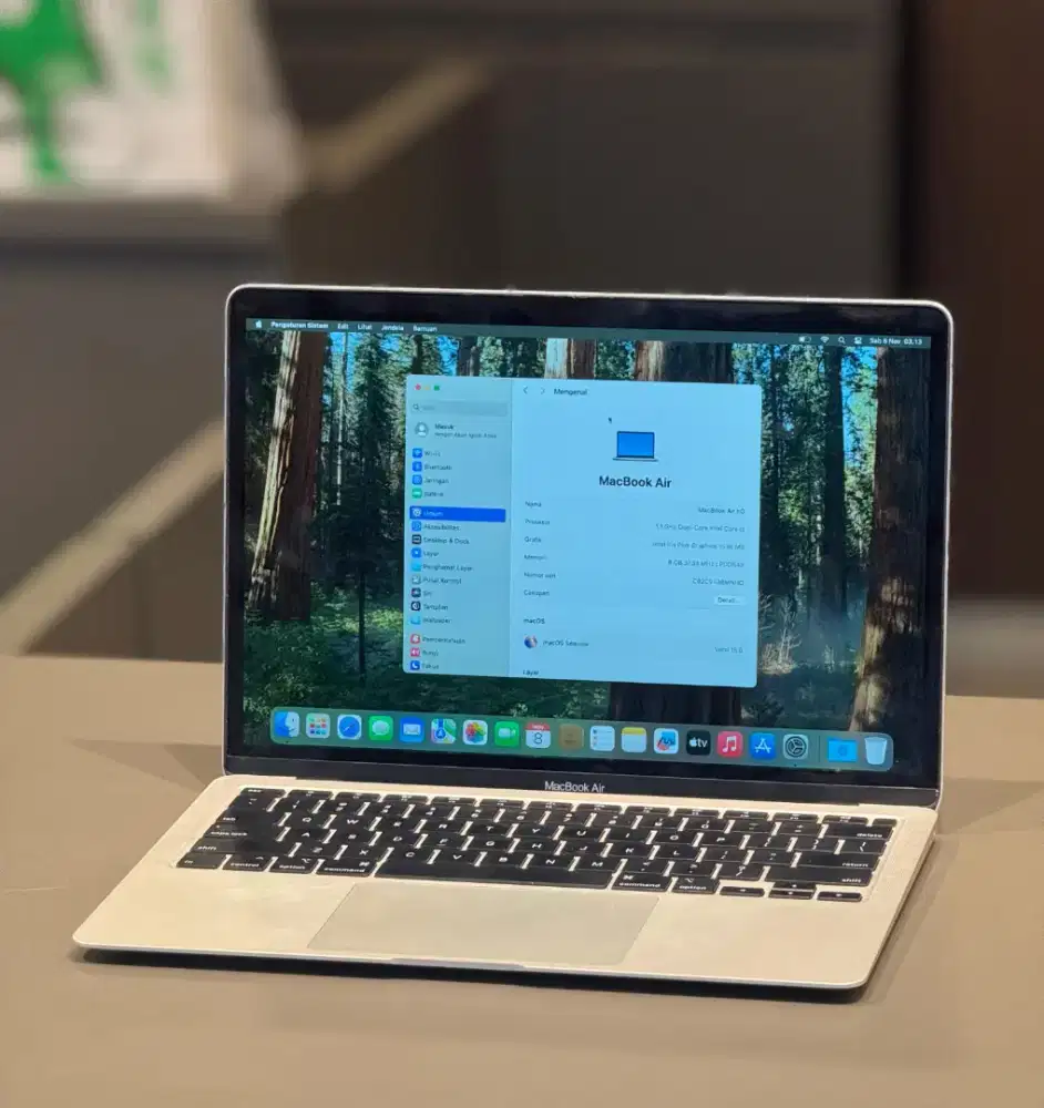 Macbook Air 2020 i3 8/256GB