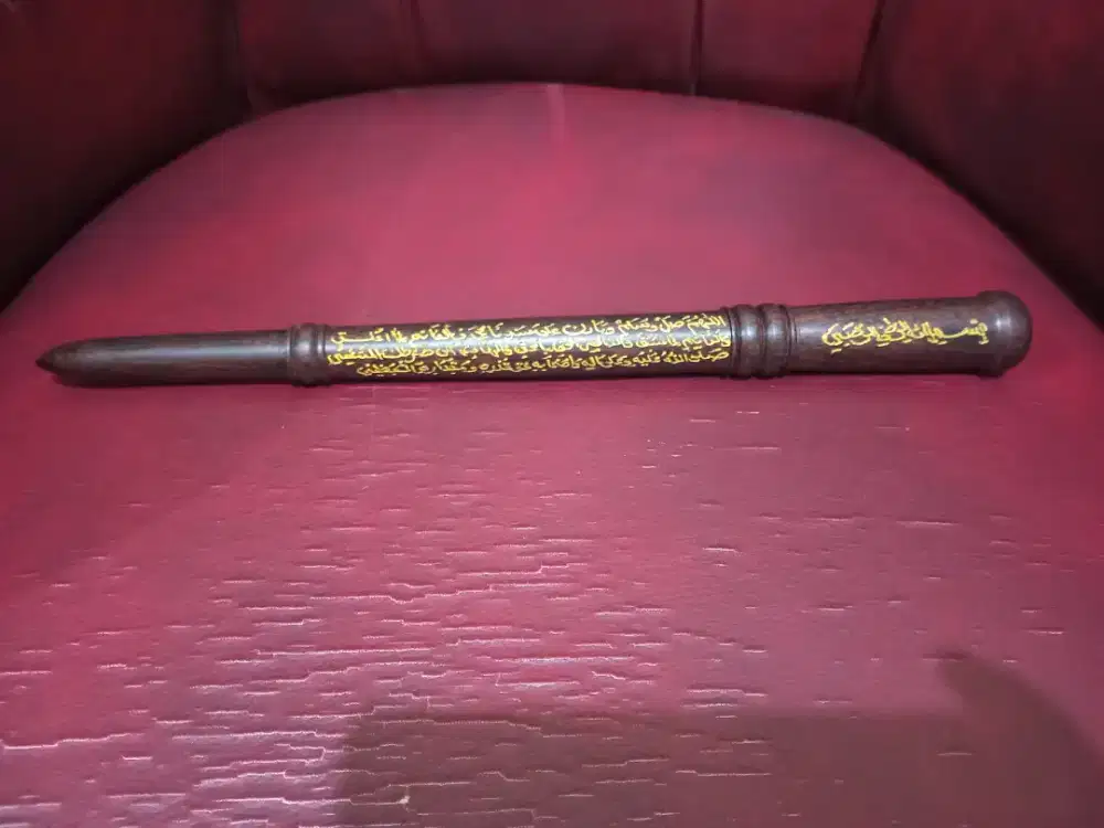 Kayu Asem konon anti san..