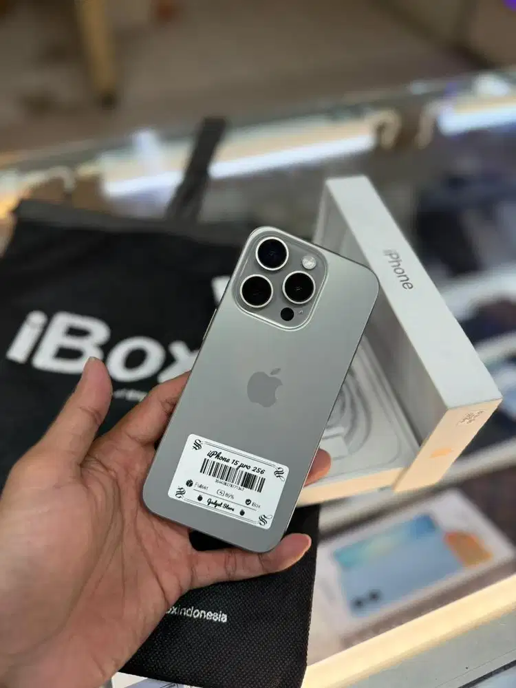 Iphone 15 Pro 256gb titanium iBox fulset