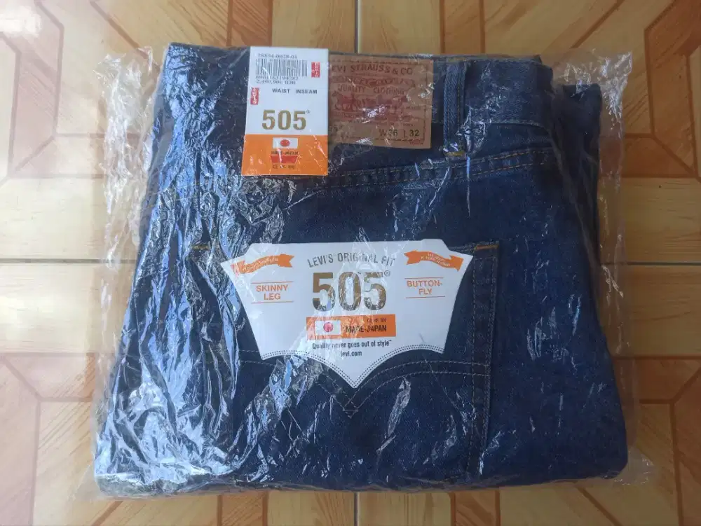Celana Panjang Jeans