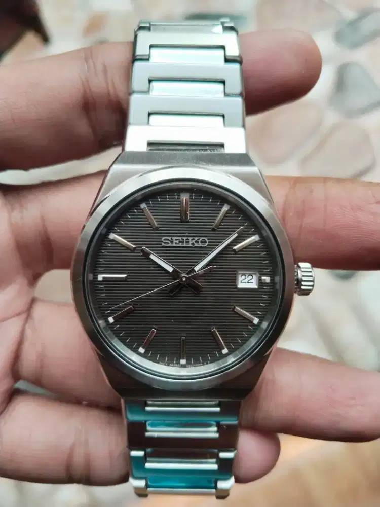 Seiko Classic SUR557P1 Black Dial