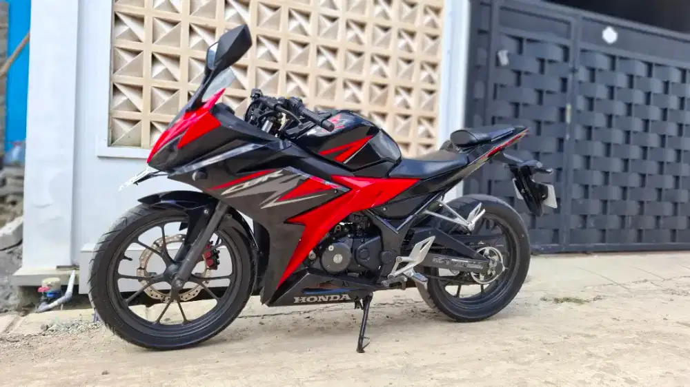 Honda CBR 150r th 2019