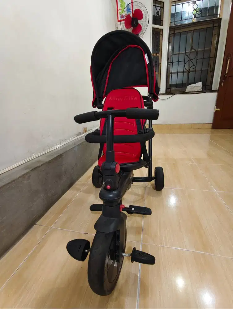 Sepeda + Stroller merek SmarTrike