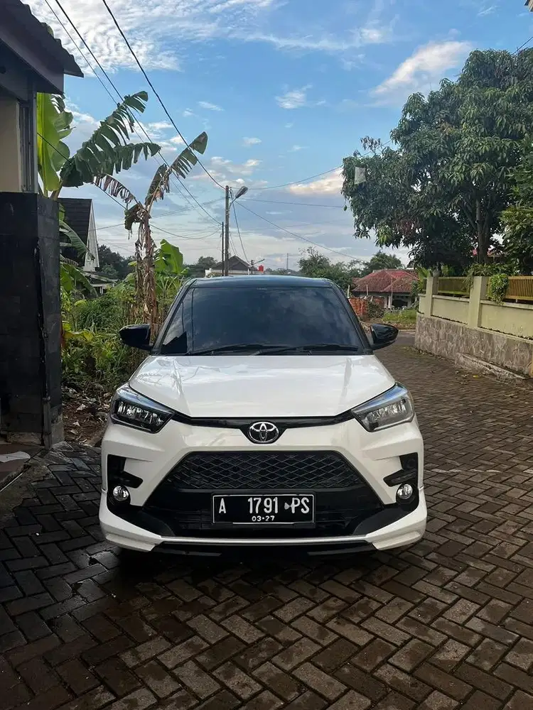 DIJUAL : TOYOTA RAIZE GR SPORT TWO TONE AT2020