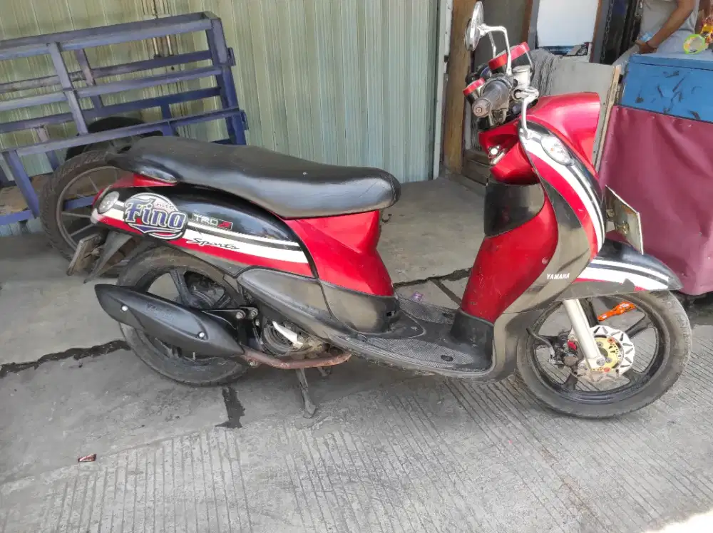 Yamaha fino karbu