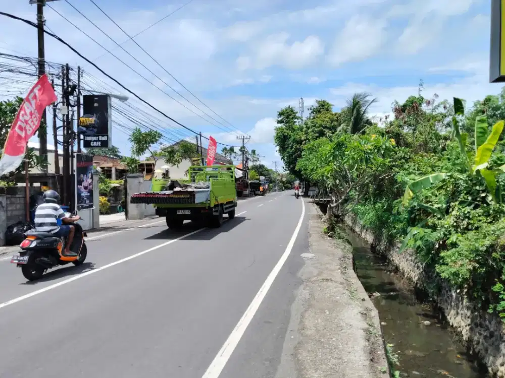 DIKONTRAKKAN TANAH KOMERSIL JLN UTAMA SEDAP MALAM DENPASAR NEAR SANUR