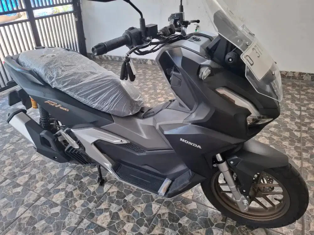 Km2rb keyless ABS, honda adv 160 CBS iss LED 2025 bln 3 pajak panjang.