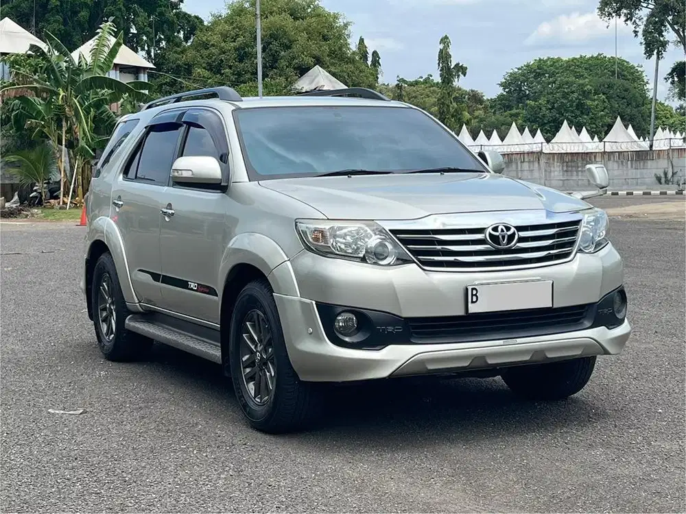 TERMURAH!! TOYOTA FORTUNER 2.7 G LUX AT SILVER 2013