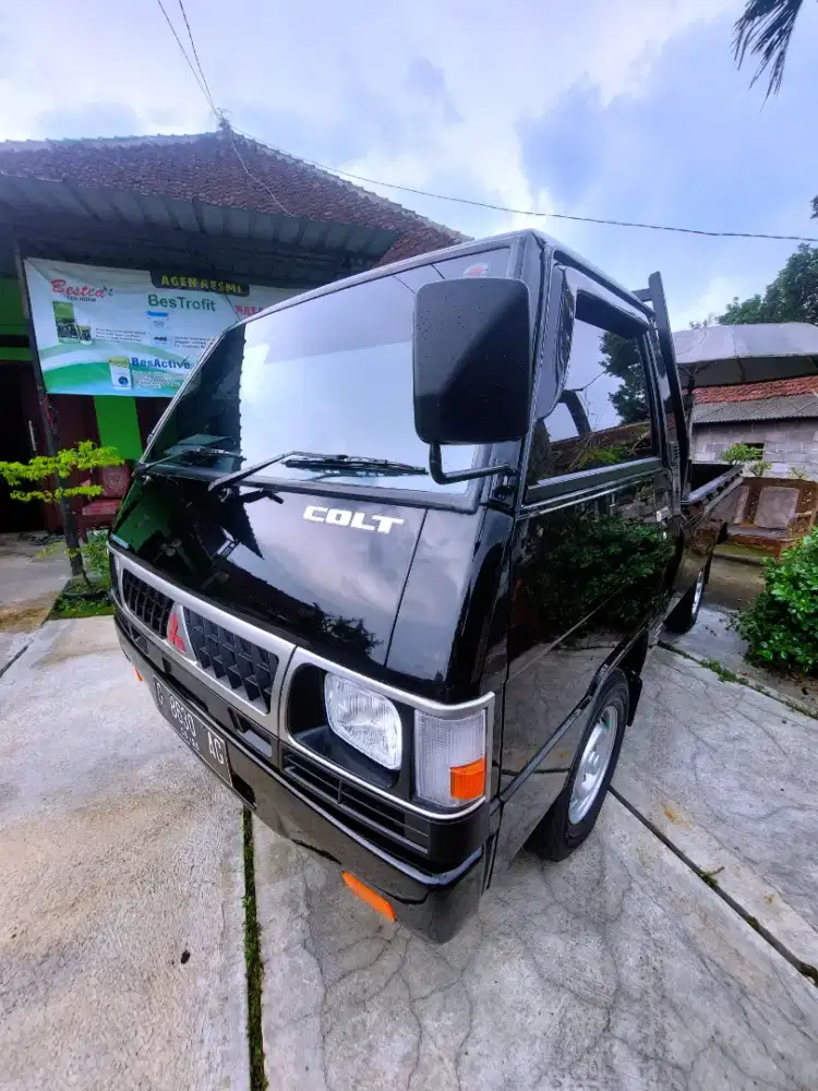 L300 pik up uero 2.th 2021 istmewa km 13rb