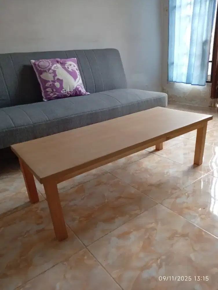 2 Pcs Meja Kayu Lesehan P 98 L 40 T 30cm Minus Finishing Kurang Rapi