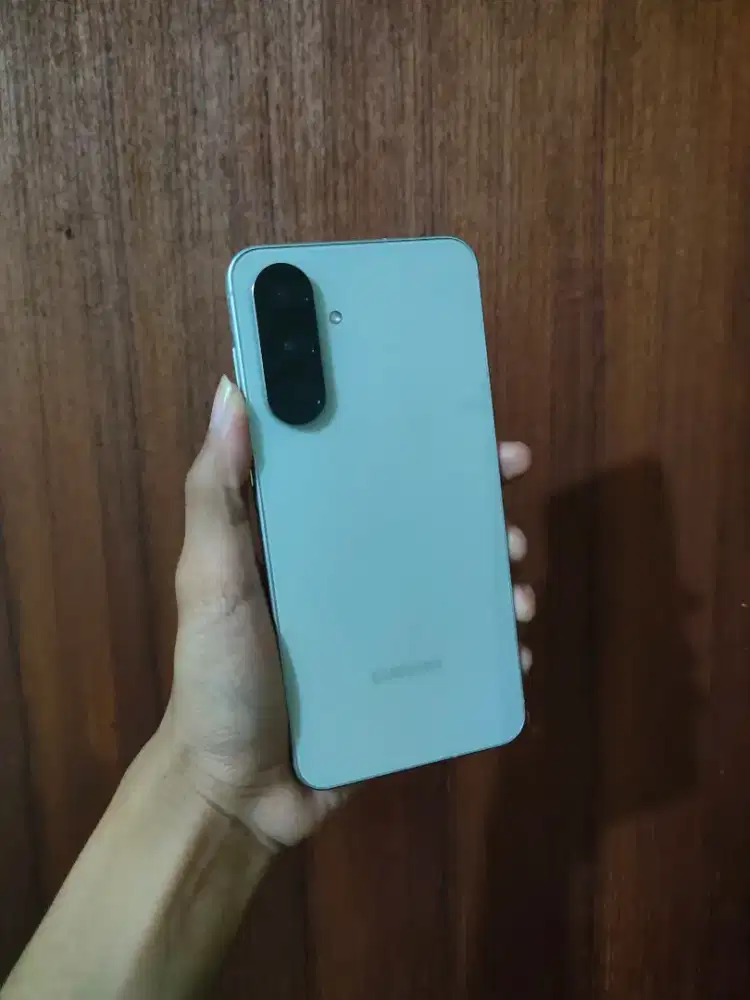 Samsung Galaxy A56 5G 12/256gb Second Garansi resmi panjang