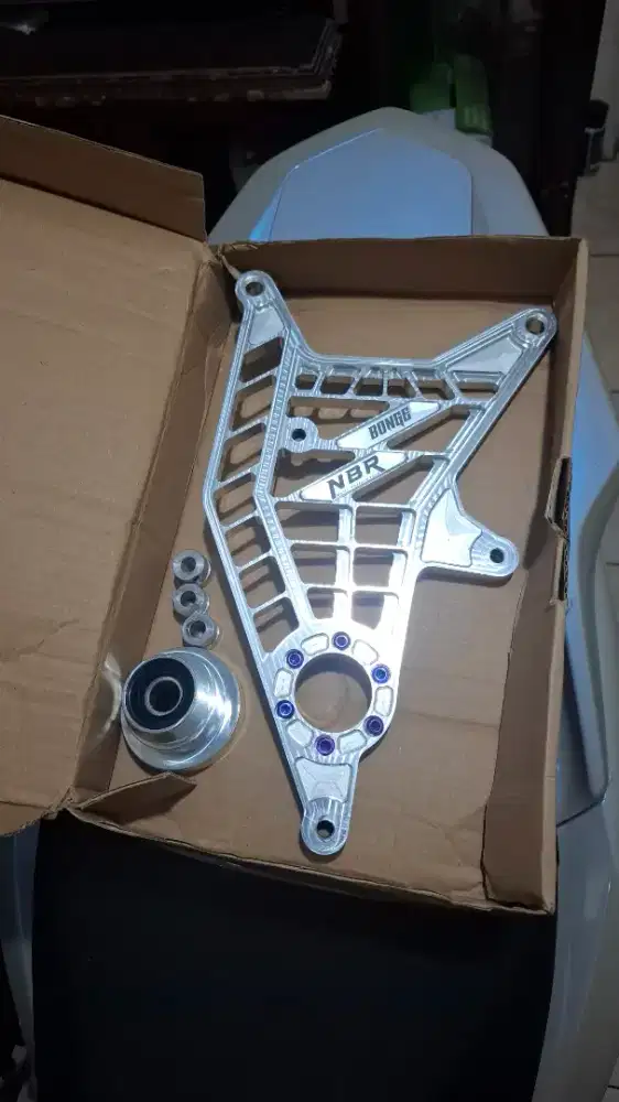 SWING ARM CNC KNALPOT VARIO OLD