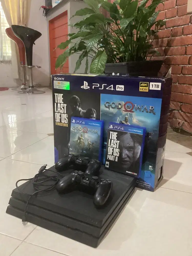 PS 4 Pro 1 TB Official Sony