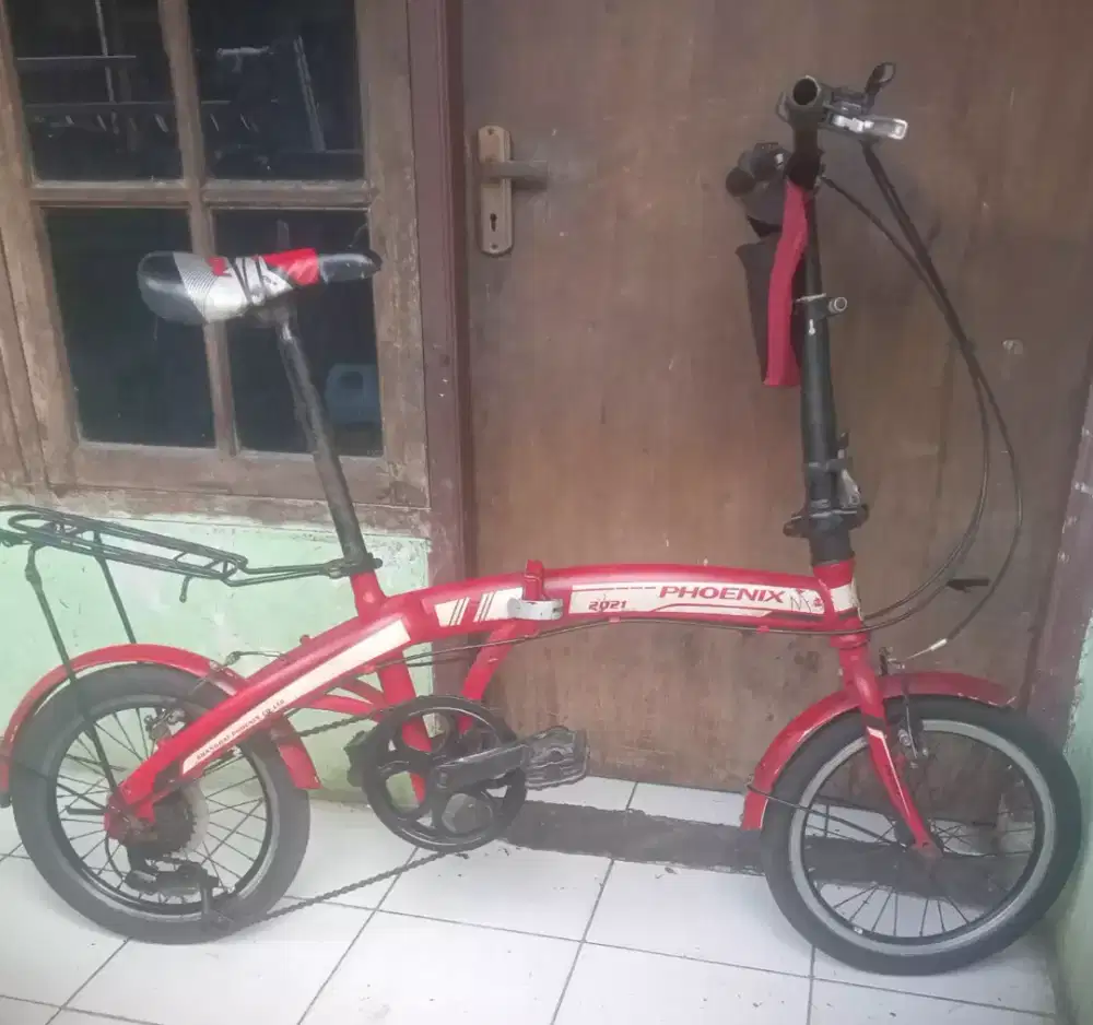 Sepeda lipat Phoenix UK 16