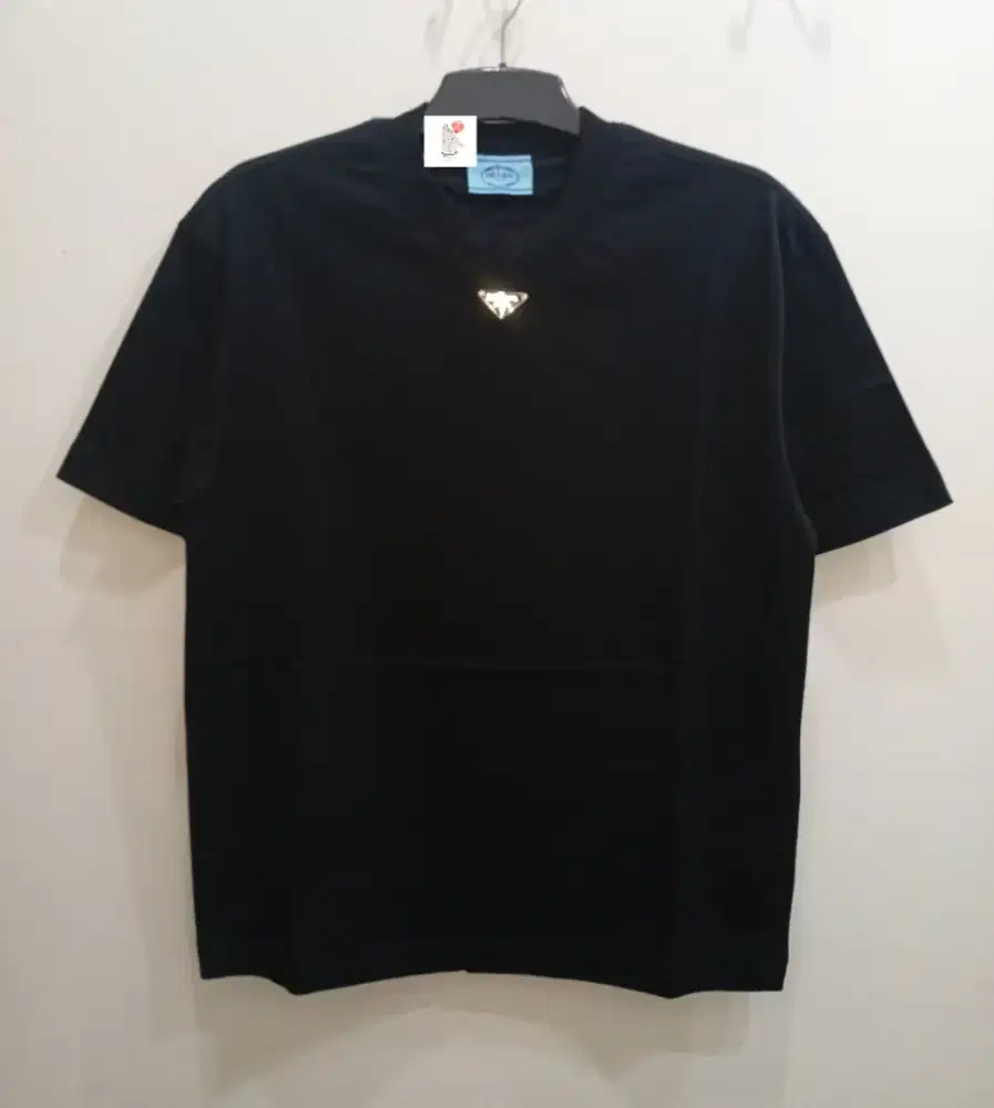 PRADA CENTRE LOGO BLACK TSHIRT