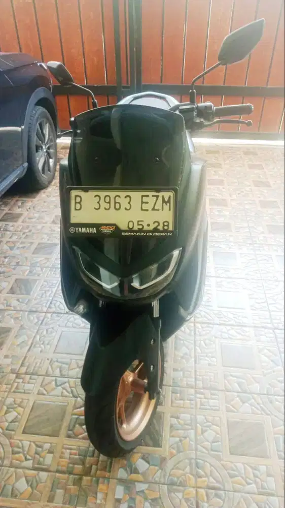 Jual Cepat Motor NMAX Hitam 2023 Km rendah flat B Depok