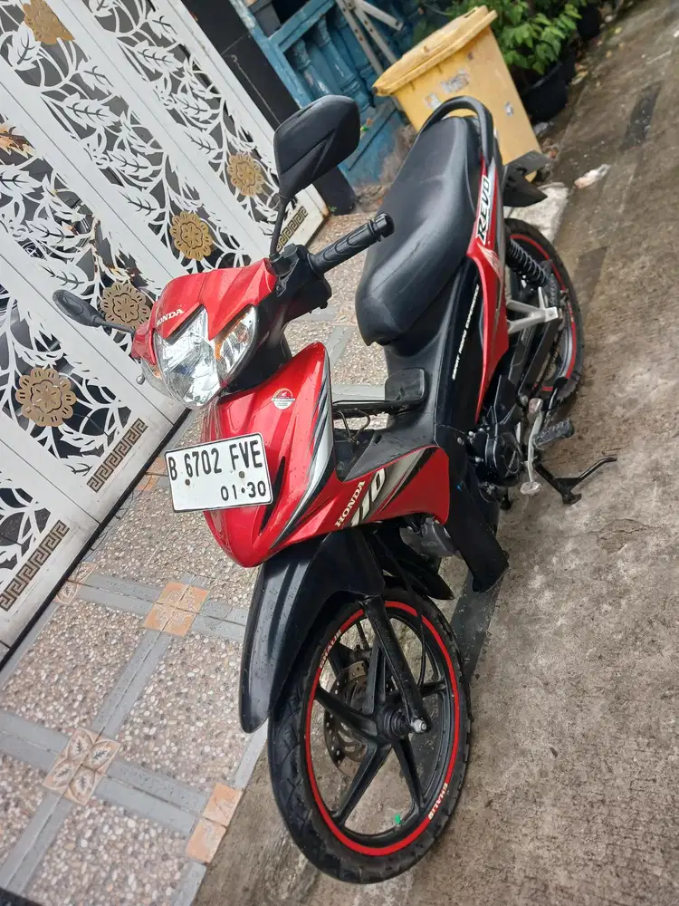 Honda Absolut Revo CW 2010 ss lengkap mesin bagus pajak hidup,Mulus