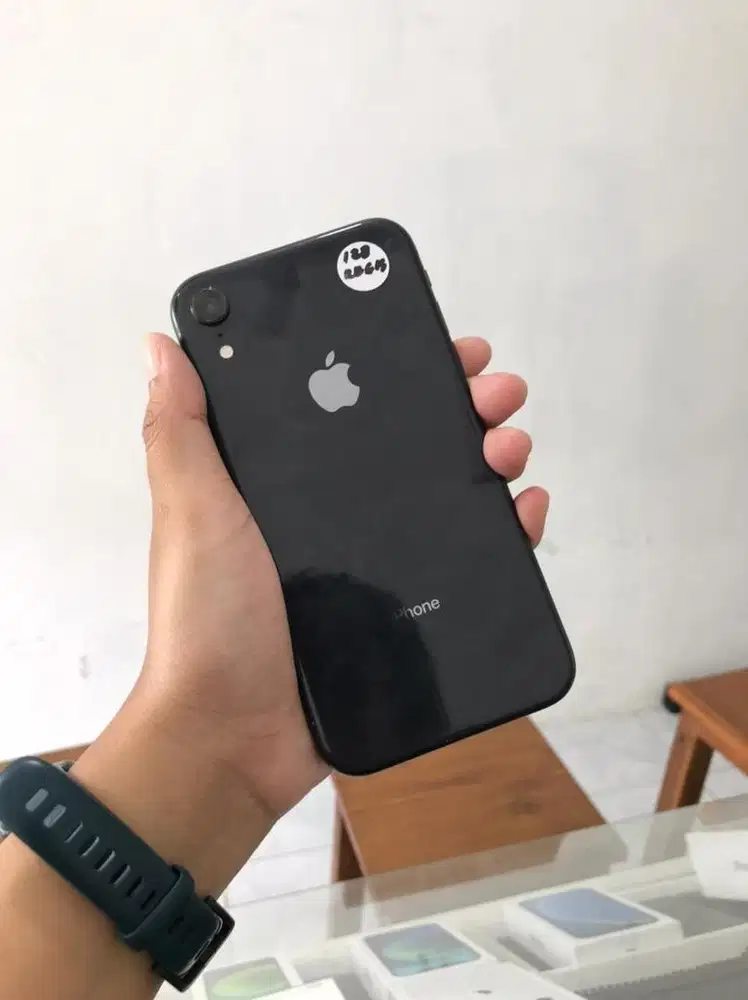 Dijual iPhone Xr 128Gb Regis Black