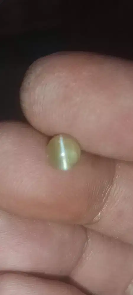 Alexandrite chrysoberyl cat eye natural