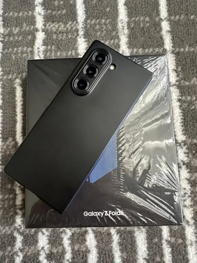 DIJUAL! SAMSUNG Z FOLD 6 (12 / 512GB)