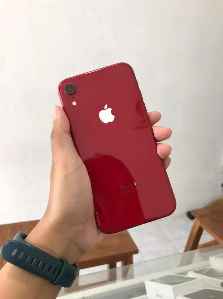 Dijual iPhone Xr 64Gb Regis Red