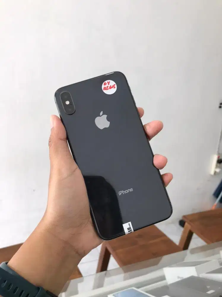 Dijual iPhone Xs Max 64Gb Regis Black