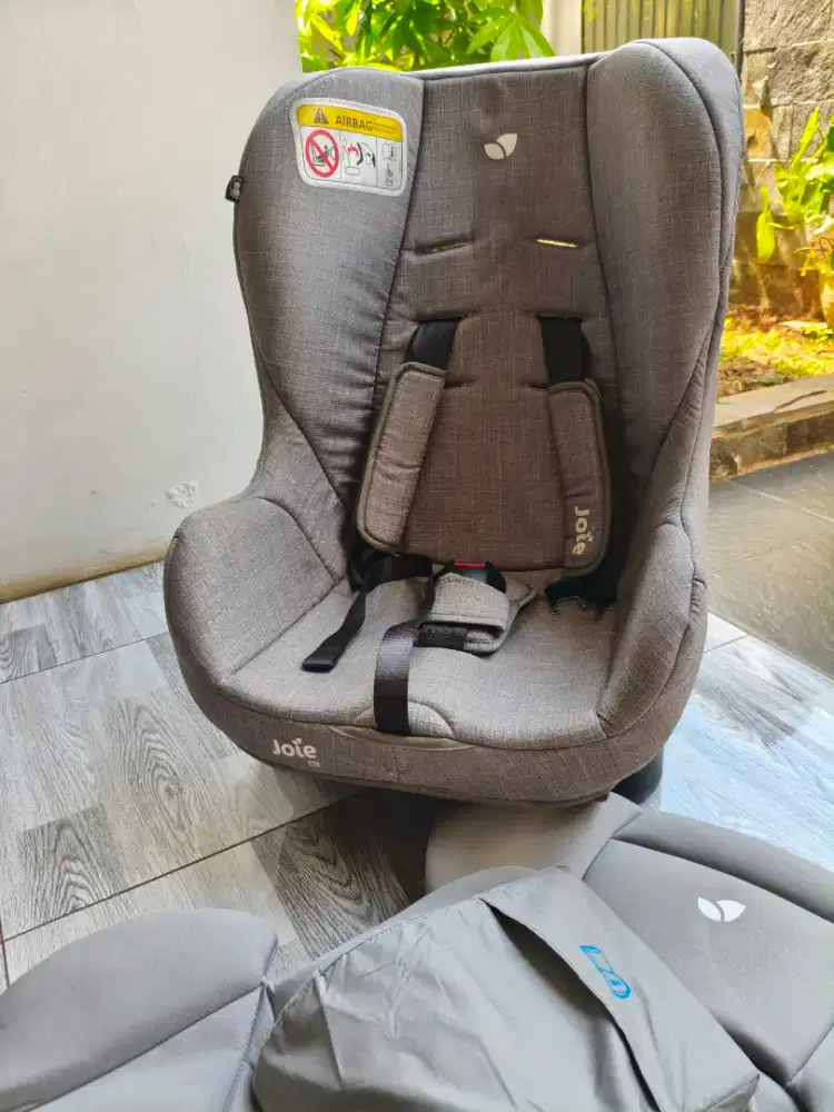 Carseat Joie Tilt