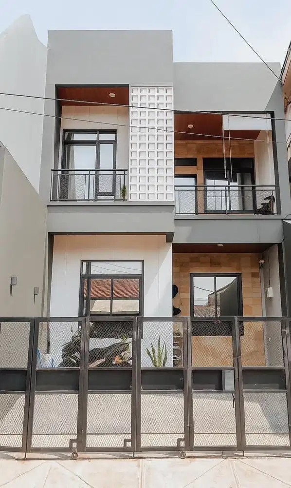 Dijual Cepat Rumah Bangunan Baru 2LT Siap Huni EcoLivin Nyaman dkt UIN