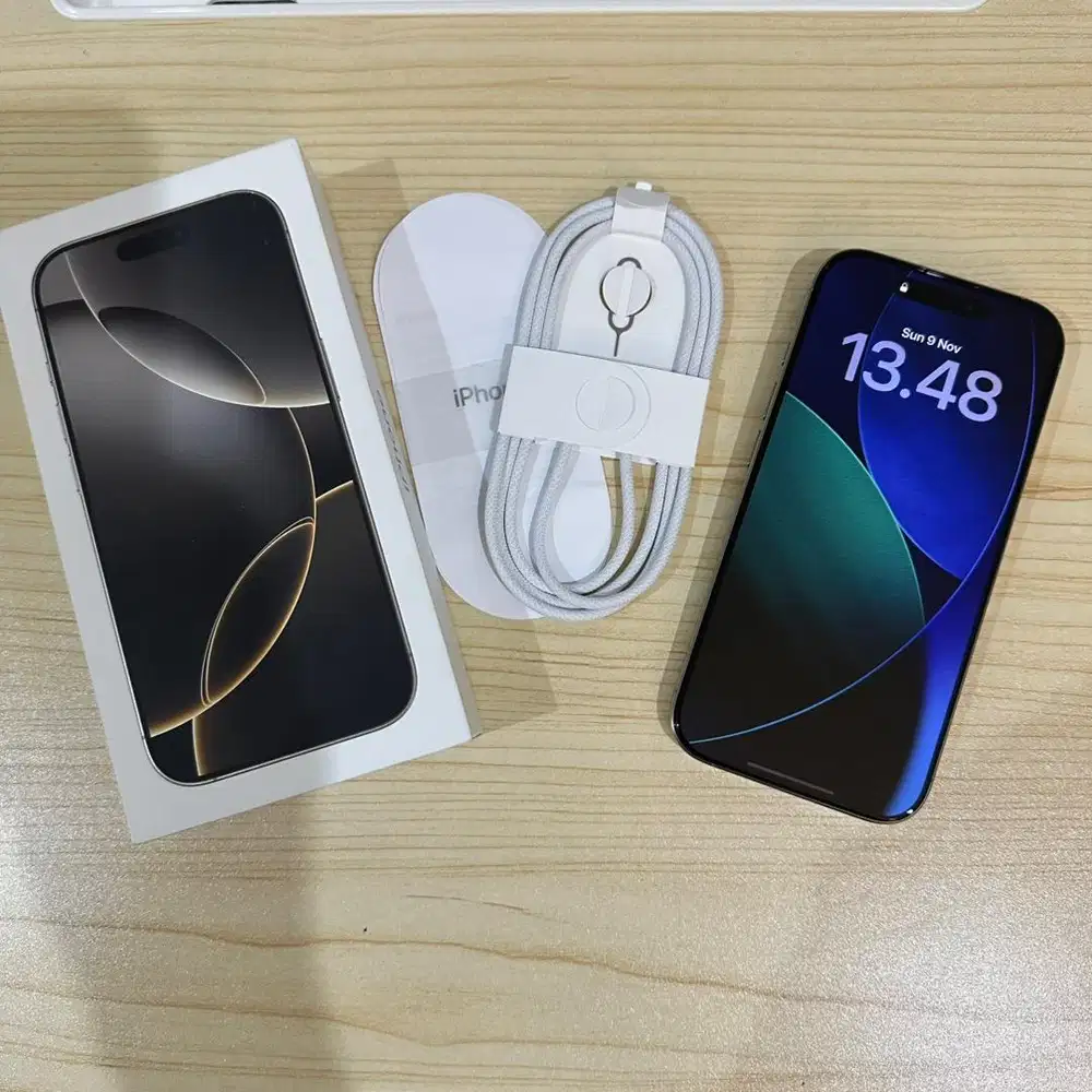 Iphone 16 pro 256 GB Garansi