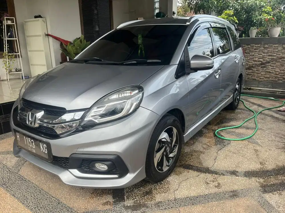 Mobilio RS cvt automatic 2016