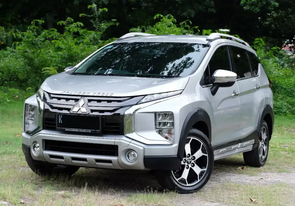 2019 Xpander Cross, Low KM, Rawat Rutin, Istimewa