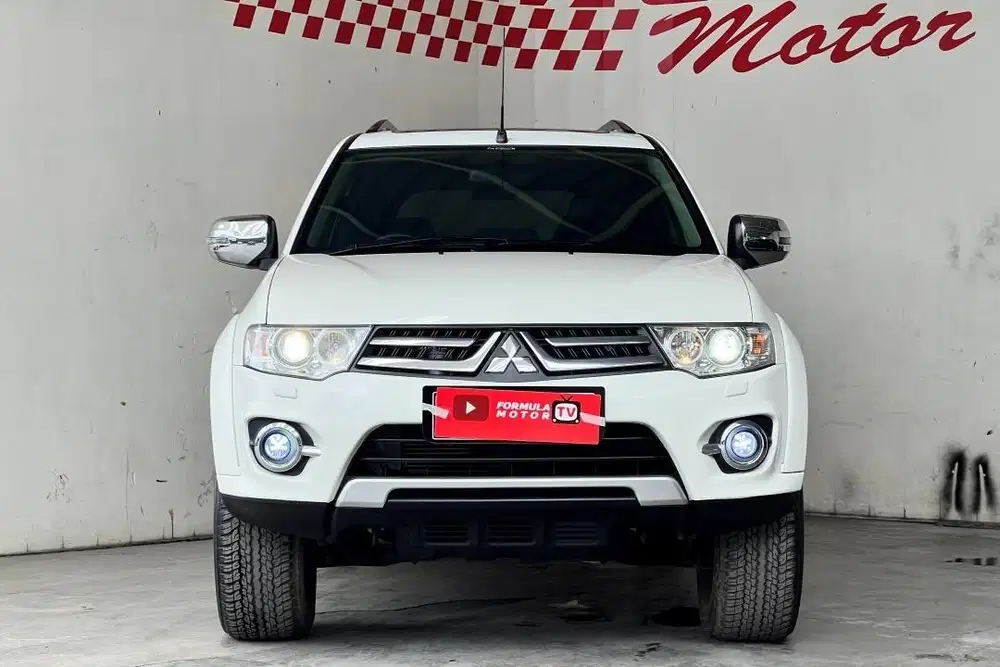Pajero Dakar 4x2 AT 2014 Putih