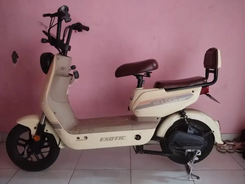 Di jual cepat sepeda listrik EXOTIC