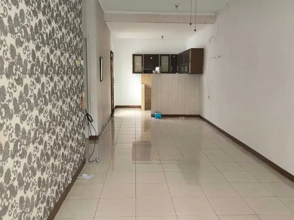 Dijual CEPAT Rumah Harapan Indah (dekat sekolah Saint John) Bekasi