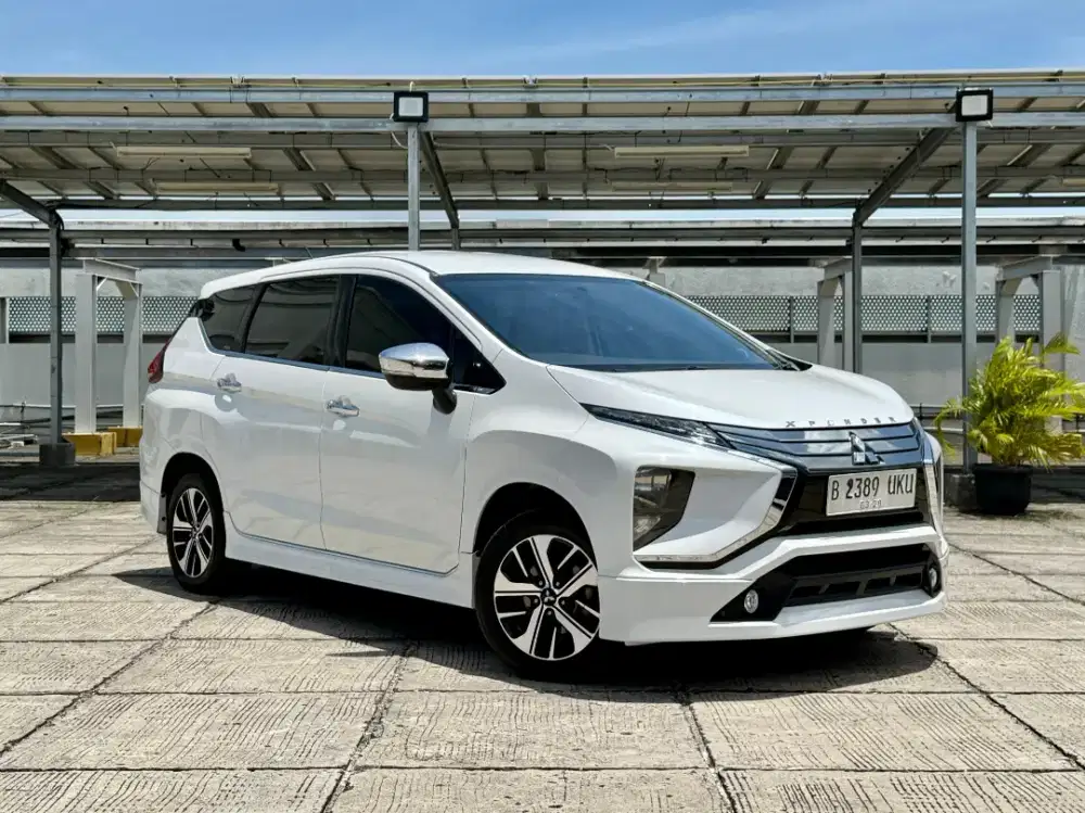 Mitsubishi xpander ultimate 1.5 AT. Tahun 2019. Putih. Perfect cond