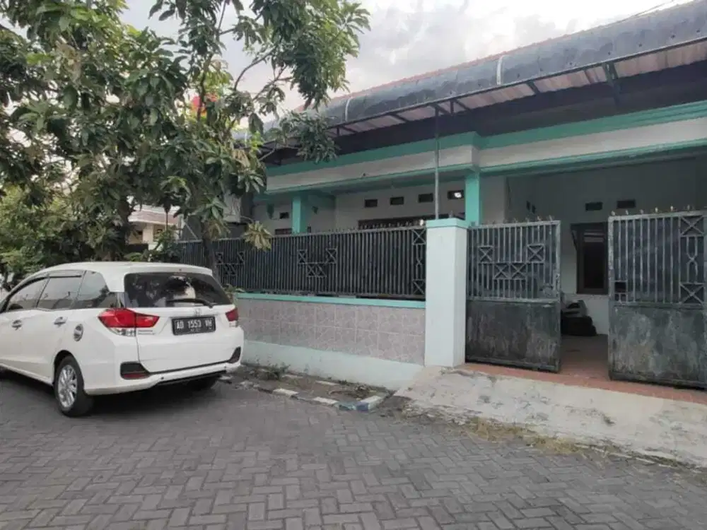 Jual rumah strategis tenggilis Surabaya