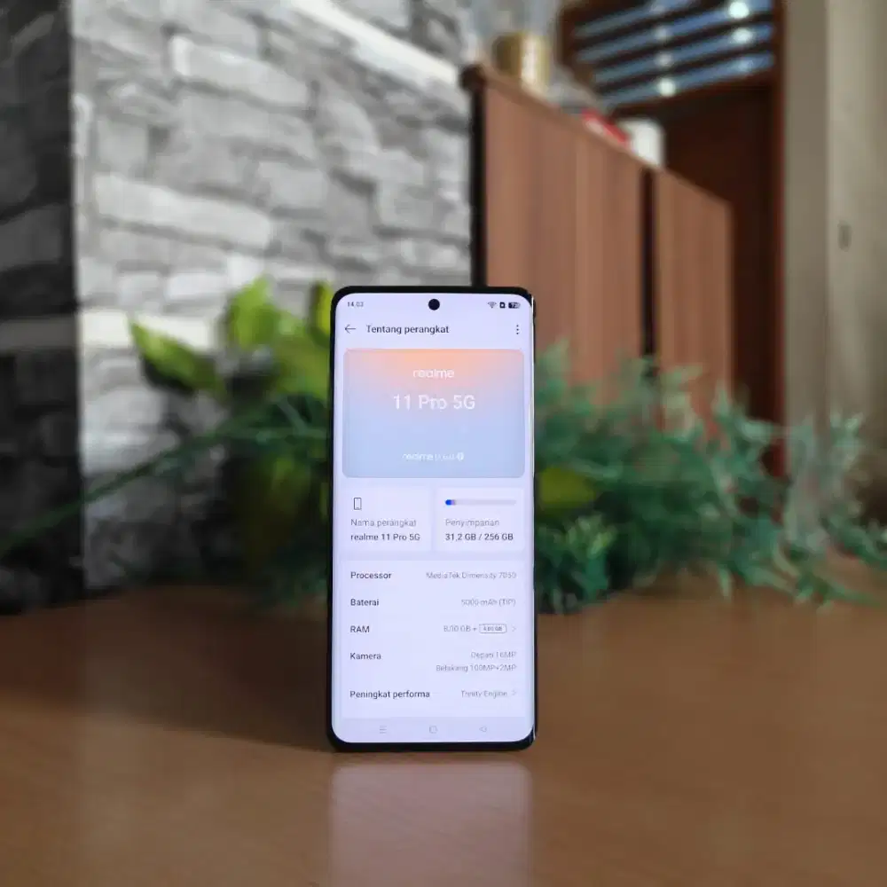 Realme 11 Pro Ram 8/256 GB Batangan