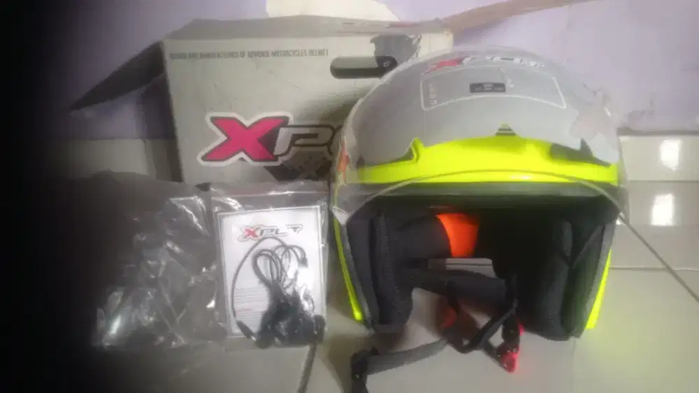 Helm.xpot ukuran M