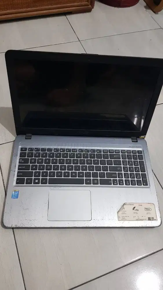 Laptop Asus x540l 15 inchi