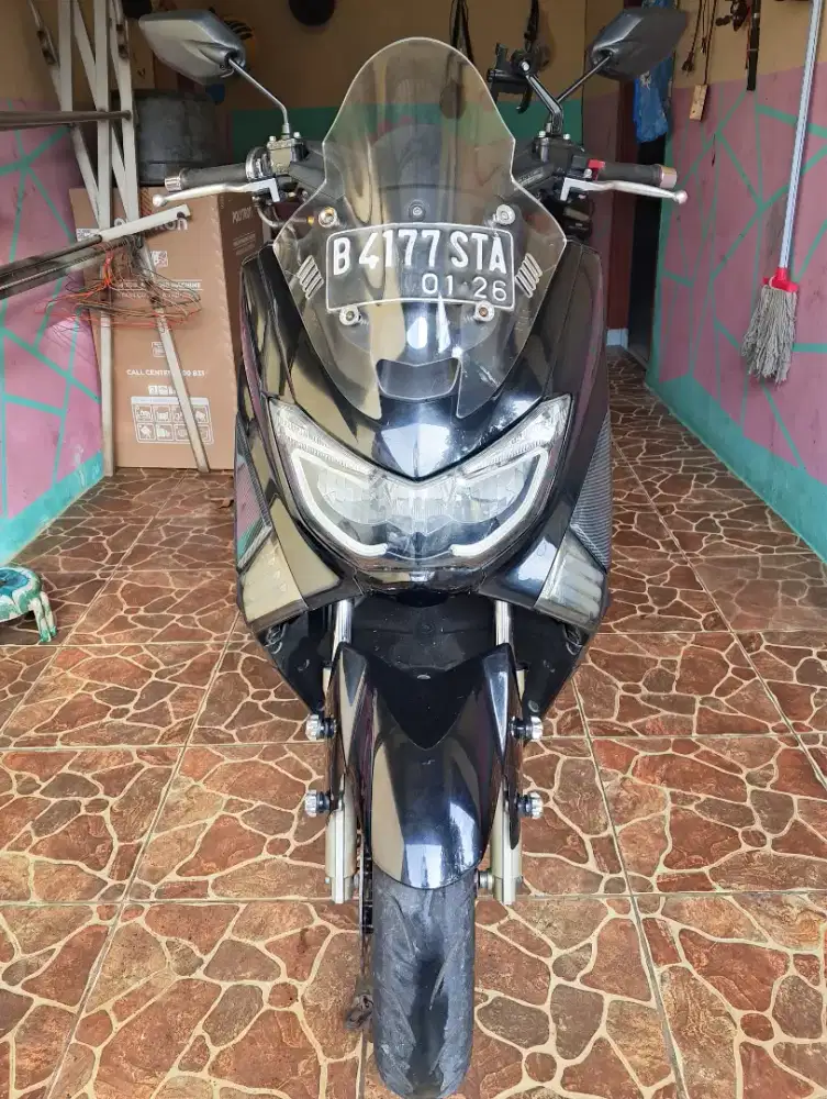 Yamaha nmax old