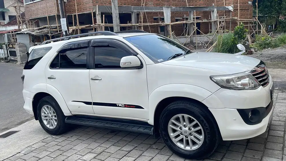 Toyota Fortuner 2012 Diesel