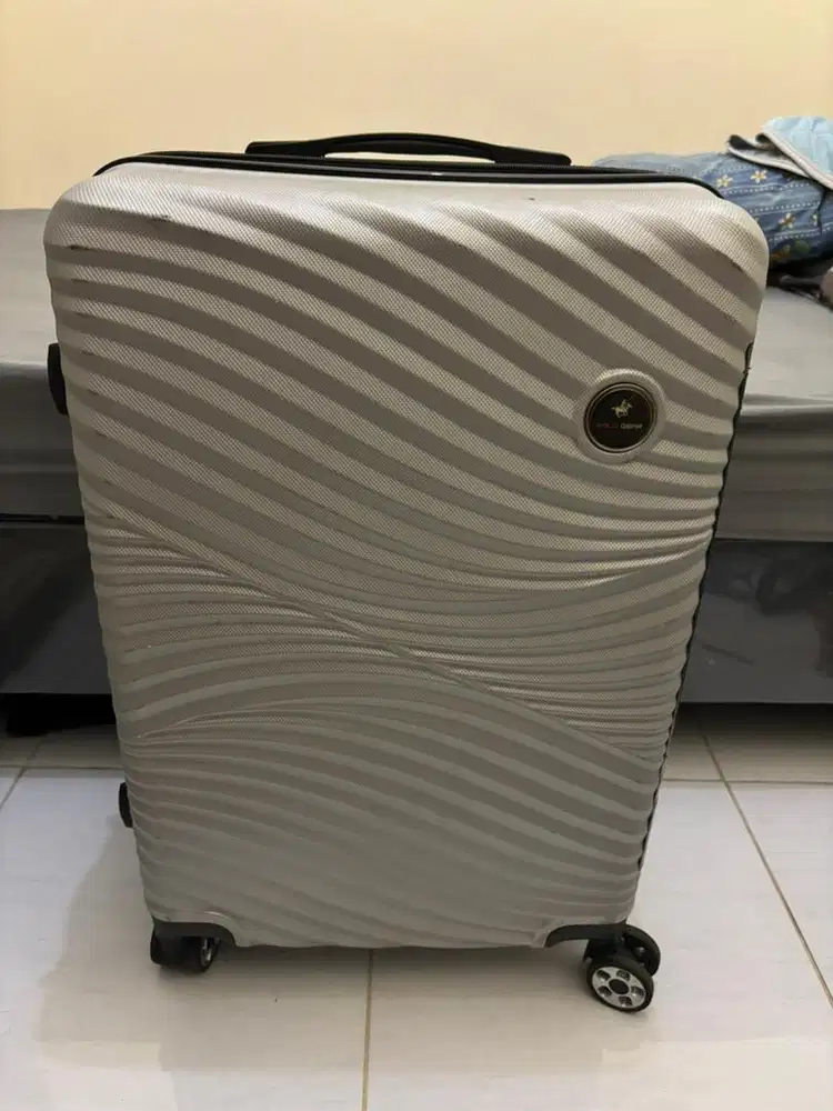 Preloved POLO GEAR Koper 24 inch