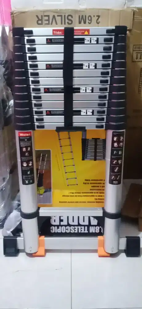 Tangga teleskopik Single ukuran 5,4mtr an kondisi baru