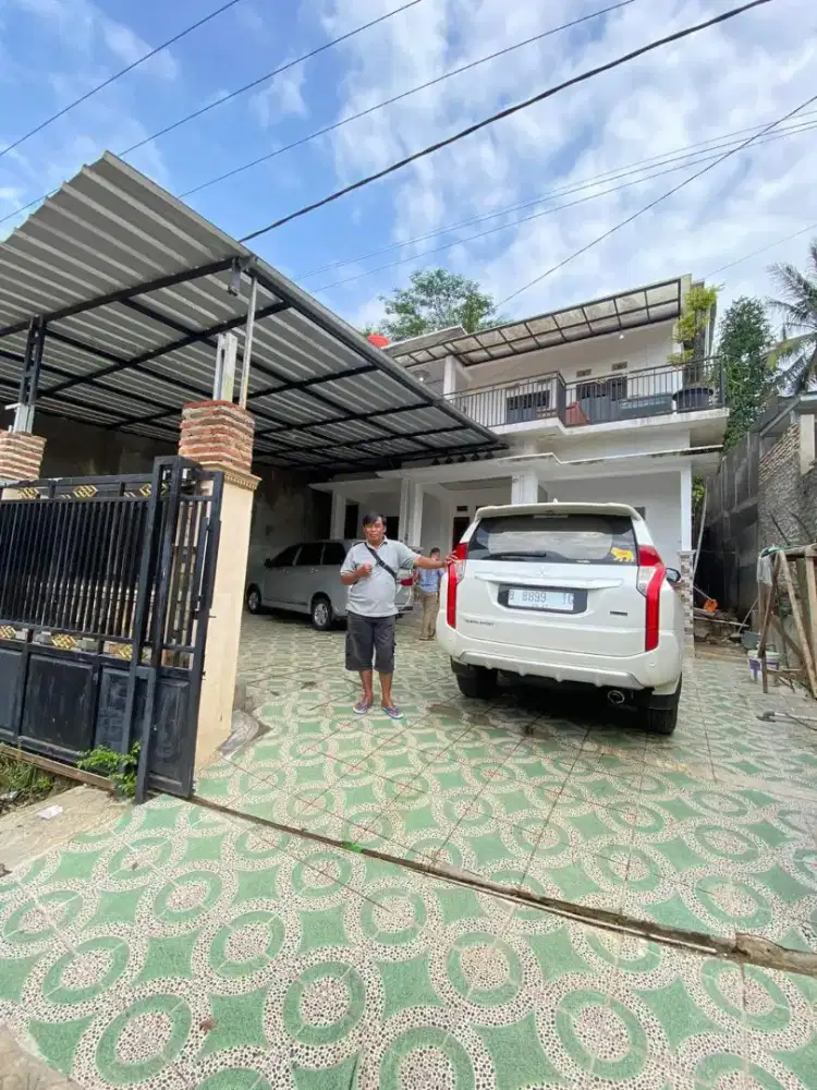 Dijual rumah 2 lantai luas tanah 240 m